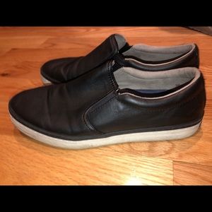 Cole Haan Mens black slip on shoes
